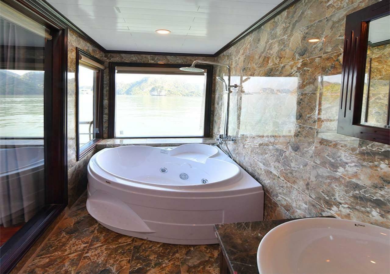 Halong Sapphire Cruise Hotel Nan Giang Ngoại thất bức ảnh
